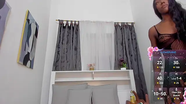 Mistt Mia online show from May 29, 6:28 pm