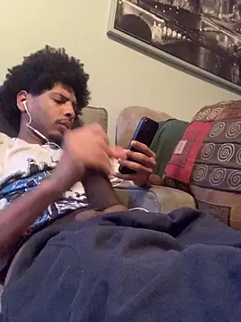 Snapshot of Insurance-03 chatting on October 20, 9:37 pm Insurance-03 online show from October 20, 9:37 pm