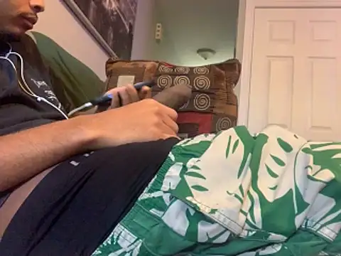 Snapshot of Insurance-03 chatting on November 2, 7:38 pm Insurance-03 online show from November 2, 7:38 pm