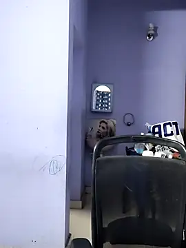 mallu-lover online show from March 26, 3:34 am