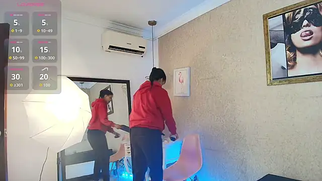 Miladiosa online show from October 25, 12:34 pm