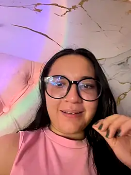 sara roy04  online show from September 24, 4:05 am