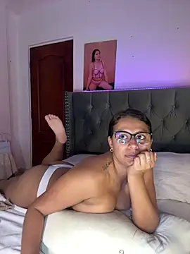 ema zoe online show from June 2, 1:07 am