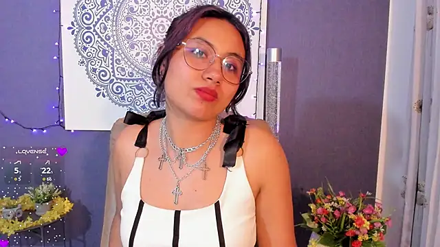 Nova allen online show from September 22, 11:18 pm