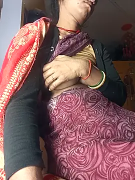 Snapshot of Sonam_pandeyji chatting on December 17, 11:55 pm Sonam pandeyji online show from December 17, 11:55 pm