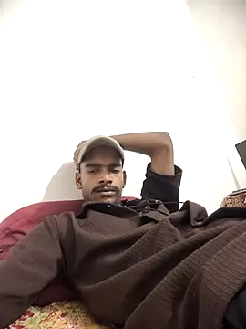 yashuuuu021 online show from April 3, 6:50 pm