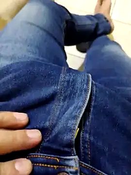 JoaoPedro17cm online show from September 10, 1:44 pm