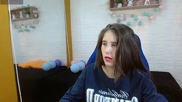 karlarousex online show from October 3, 3:36 am