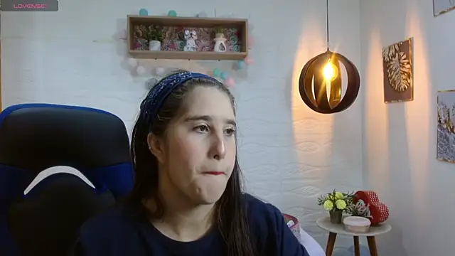 karlarousex online show from October 16, 2:56 am