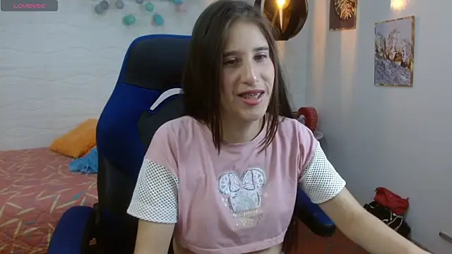 karlarousex online show from November 12, 2:56 am