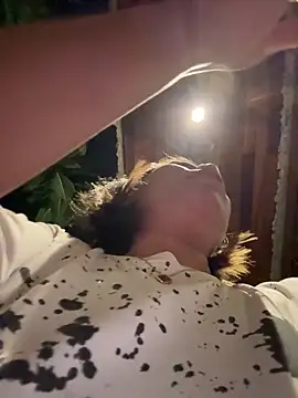 Snapshot of Kath_C chatting on October 30, 12:06 pm Kath C online show from October 30, 12:06 pm