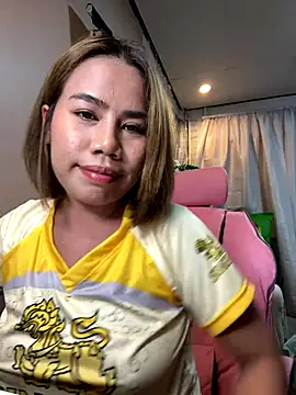 Snapshot of Kath_C chatting on November 16, 12:44 pm Kath C online show from November 16, 12:44 pm