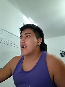 Tierno vale online show from April 13, 6:24 pm