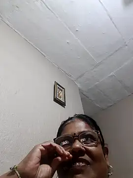 mileesha online show from April 1, 5:43 pm