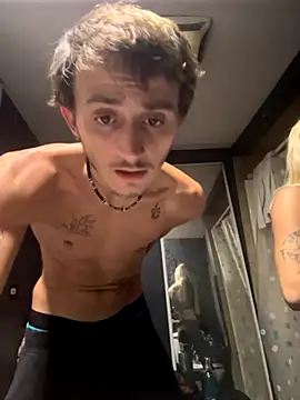 StoneyCam online show from October 23, 6:23 am