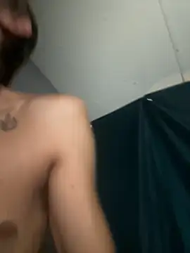 StoneyCam online show from October 26, 9:31 pm