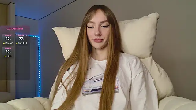 Lunainnk online show from October 15, 11:49 pm