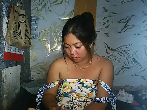 Snapshot of dimple_anne1 chatting on July 16, 12:05 am dimple anne1 online show from July 16, 12:05 am