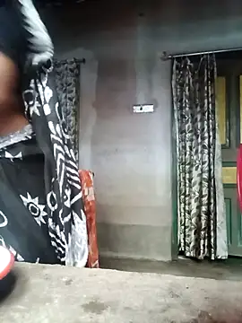 Snapshot of suparnadas141414 chatting on November 3, 2:13 am suparnadas141414 online show from November 3, 2:13 am