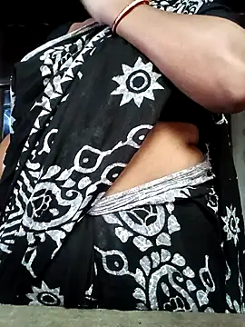 Snapshot of suparnadas141414 chatting on November 16, 1:55 am suparnadas141414 online show from November 16, 1:55 am