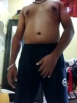 Snapshot of Tamilpayan09876 chatting on February 6, 3:11 am Tamilpayan09876 online show from February 6, 3:11 am