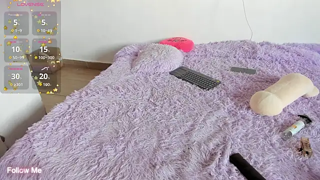 MiaVillalobos online show from January 17, 10:46 pm