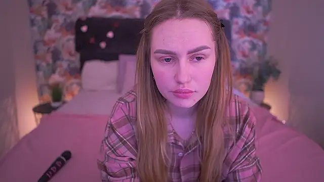 GabriellaJass online show from February 20, 6:26 am