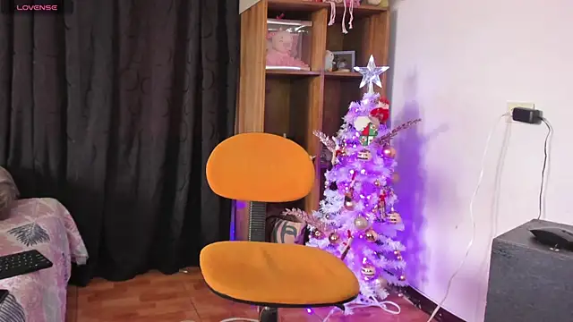 JamesDeker online show from November 24, 1:33 pm