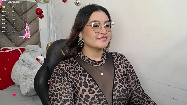 heluejamil online show from December 17, 8:15 pm