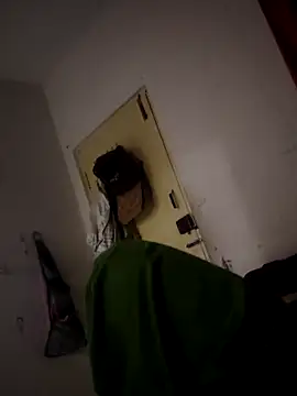 Snapshot of whitelady15 chatting on November 8, 5:56 pm whitelady15 online show from November 8, 5:56 pm