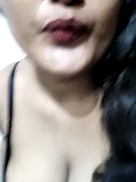 Snapshot of Cute_pinkii chatting on September 8, 7:57 pm Cute pinkii online show from September 8, 7:57 pm