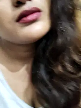 Snapshot of Cute_pinkii chatting on October 21, 8:20 pm Cute pinkii online show from October 21, 8:20 pm