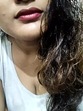 Snapshot of Cute_pinkii chatting on October 27, 8:02 pm Cute pinkii online show from October 27, 8:02 pm