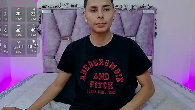 lana and liam  online show from October 25, 10:34 am