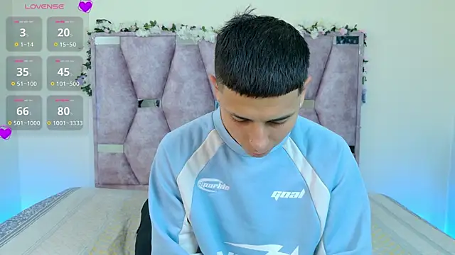 lana and liam  online show from November 7, 10:15 am