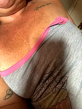 MaluLemos online show from October 11, 10:03 am