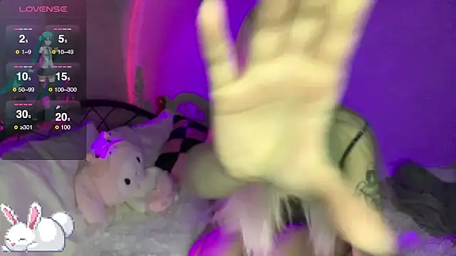 Elaincutee online show from September 24, 7:17 pm