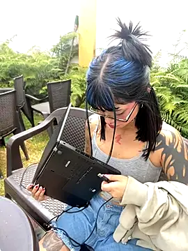 ZoeRaven Pink online show from November 7, 3:23 pm