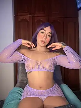 KaditaNavarro online show from November 1, 5:59 pm