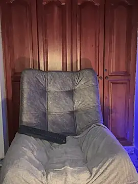 Snapshot of KaditaNavarro chatting on February 9, 11:53 pm KaditaNavarro online show from February 9, 11:53 pm