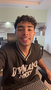 RaphaelDufort online show from January 13, 4:45 pm