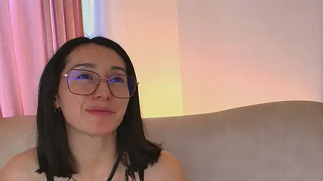 Ginevra esposito online show from May 7, 12:54 pm