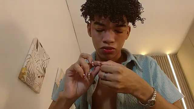 Ivone Rose  online show from October 22, 12:38 pm