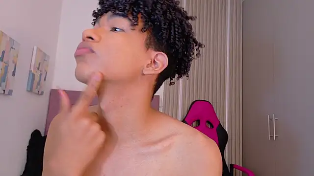 Ivone Rose  online show from October 29, 12:29 pm