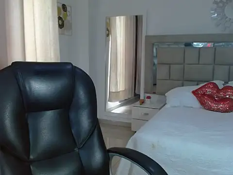 lilithfox05 online show from October 27, 6:56 pm