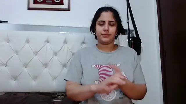 Electraweb 09 online show from February 11, 5:18 pm