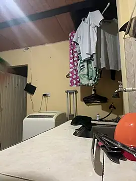 Electraweb 09 online show from February 24, 1:42 pm