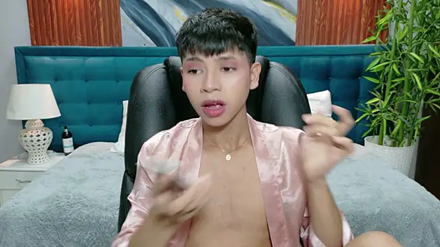 dilan 911 online show from November 26, 6:20 pm