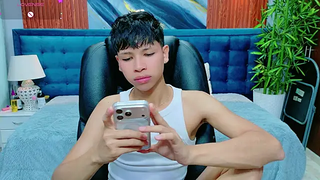 dilan 911 online show from March 4, 7:31 pm