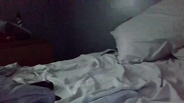 sarah2007 online show from November 28, 1:25 pm